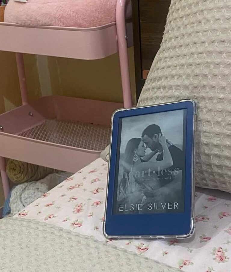 Heartless by Elsie Silver || Book Reviews